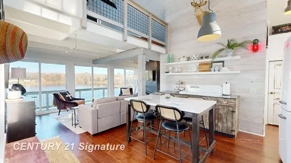 Holly, MI 48442,6077 S Shore DR