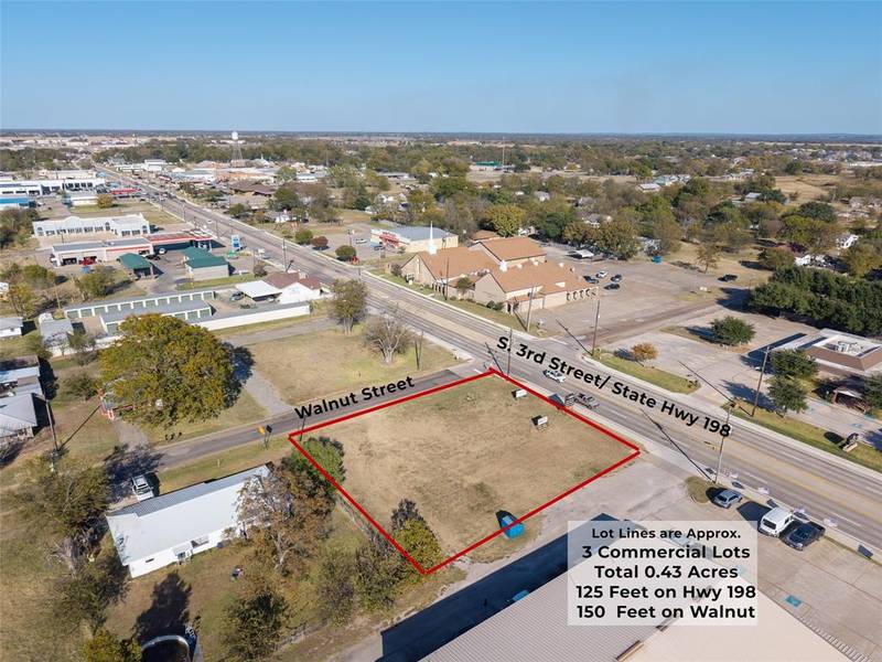 602 S 3rd Street, Mabank, TX 75147