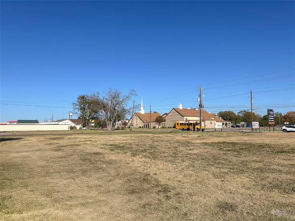 Mabank, TX 75147,602 S 3rd Street
