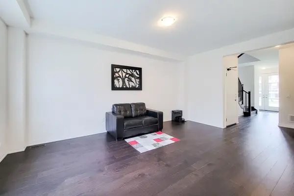 Hamilton, ON L0R 1W0,175 Spitfire DR