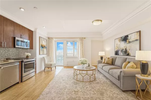 Brooklyn, NY 11235,50 Oceana DR West #10F