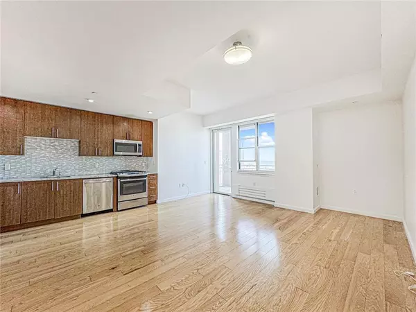 Brooklyn, NY 11235,50 Oceana DR West #10F