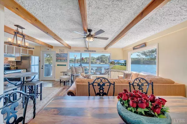 Hardy, VA 24101,3018 Northridge RD