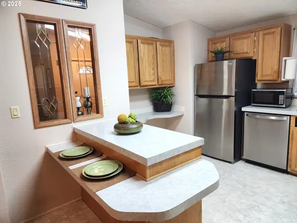 La Grande, OR 97850,1809 26TH ST #21