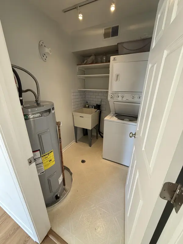 Plymouth, MI 48170,353 Pinewood CIR