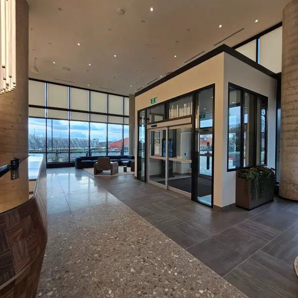 Kitchener, ON N2G 0G5,25 WELLINGTON ST S #2702