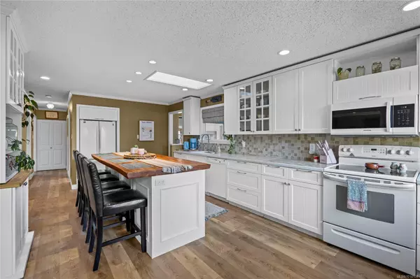 Nanoose Bay, BC V9P 9B6,1470 Marina Way