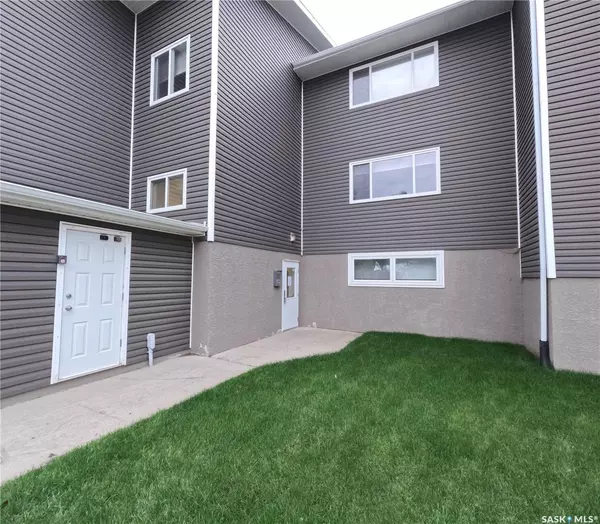 Moose Jaw, SK S6H 4R6,221 Main STREET S #101