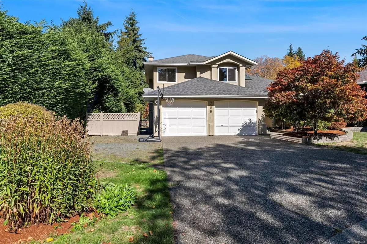 Saanich, BC V8Y 3J4,796 Worthington Pl