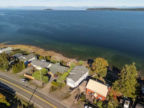 Union Bay, BC V0R 3B0,5650 Island Hwy S