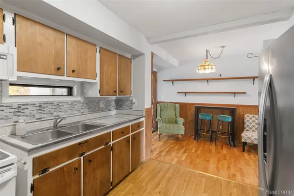 Fenton, MI 48430,830 Westwood DR