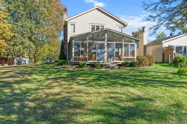 Fenton, MI 48430,6125 Mabley Hill RD