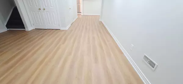 Ajax, ON L1T 4P5,55 Morland CRES #BSMT