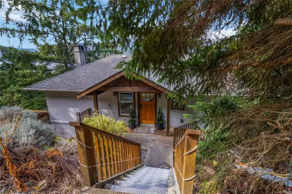 Central Saanich, BC V9E 2A1,6878 Mark Lane