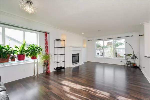 Langford, BC V9B 6A6,2687 Silverstone Way