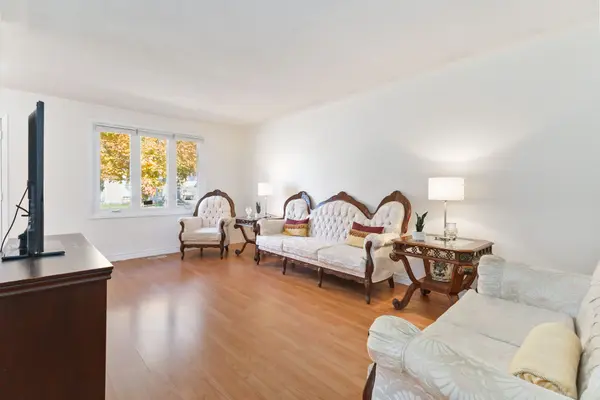 London South, ON N6E 2M9,154 Rosamond CRES