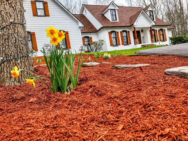 Lynchburg, VA 24502,264 Robinson DR