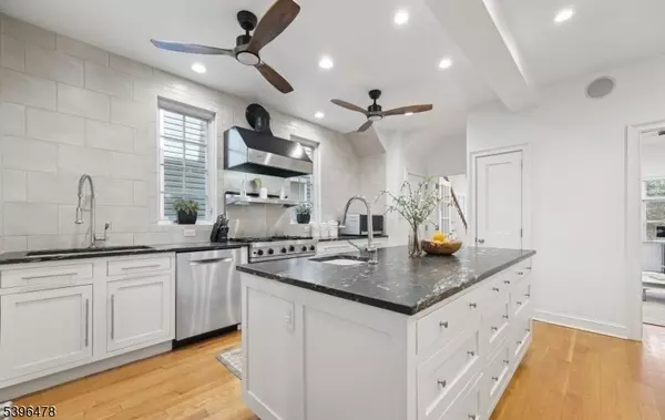 617 Avenue, Bayonne City, NJ 07002