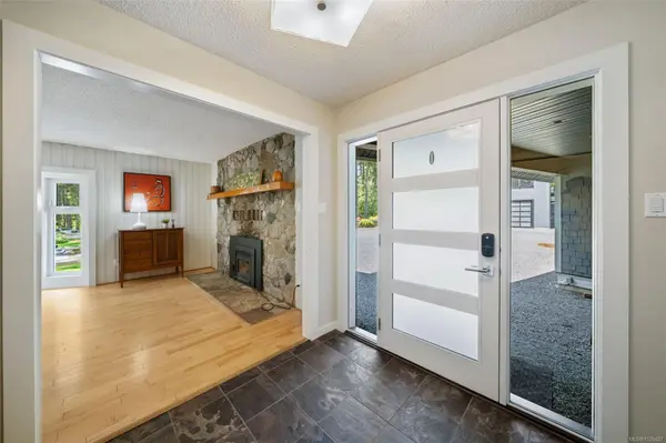 Nanaimo, BC V9G 1C4,3281 McGuire Way