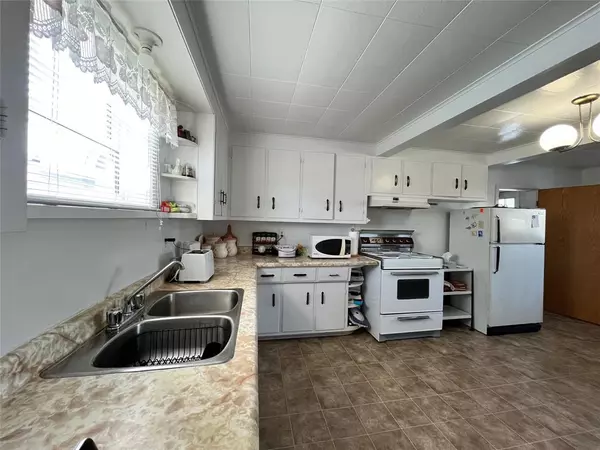 Grand Bank, NL A0E1W0,16 West Street