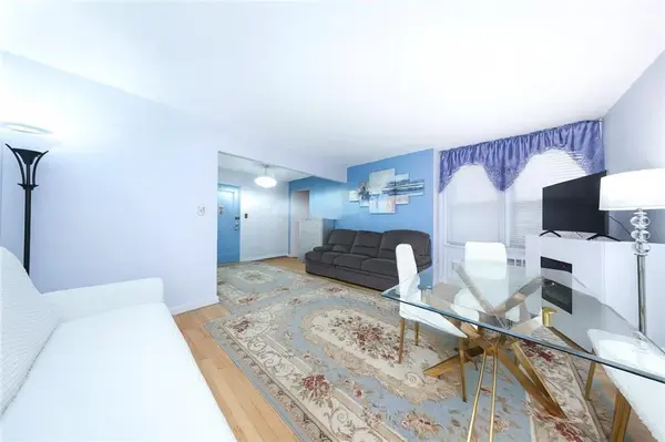 Brooklyn, NY 11220,6801 Shore RD #2T