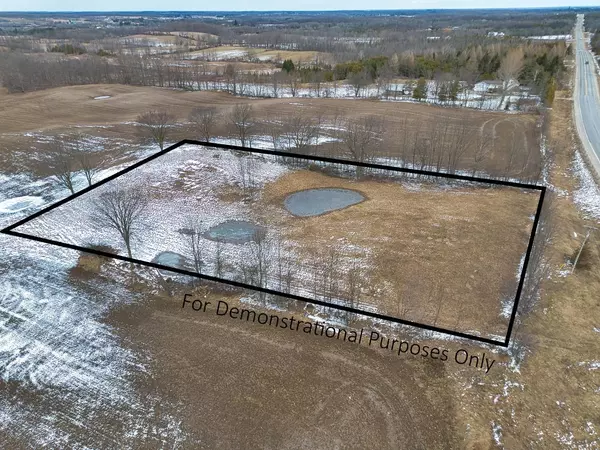 Chatsworth, ON N0H 1G0,316486 6 HWY