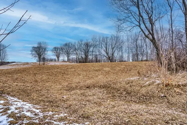 Chatsworth, ON N0H 1G0,316486 6 HWY