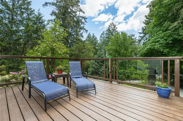 Salt Spring, BC V8K 2G8,141 Cranberry Rd