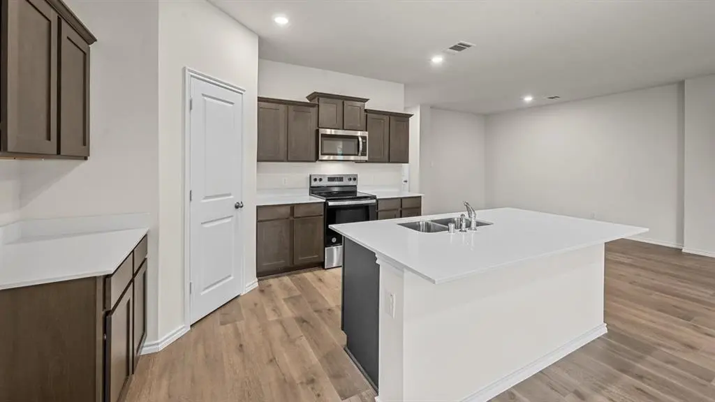 Ferris, TX 75125,945 Newport Drive