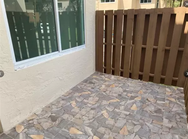 Fort Lauderdale, FL 33324,8233 NW 8th Ct #8233