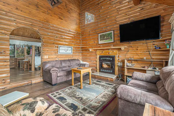 15778 Peters Farm RD, Norman Twp, MI 49644