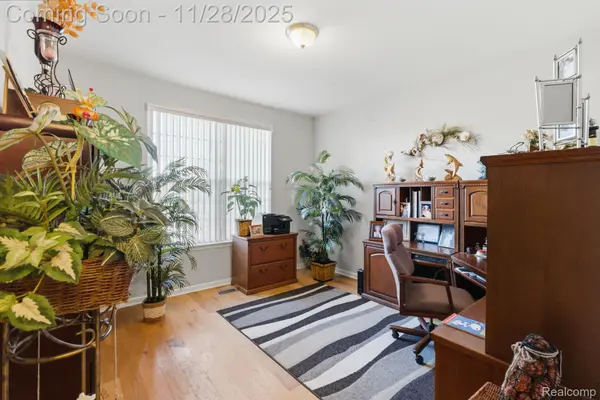 Macomb, MI 48042,49087 Shannon CT