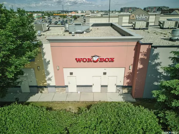 Saskatoon, SK S7T 0B4,3055 Clarence AVENUE S #120