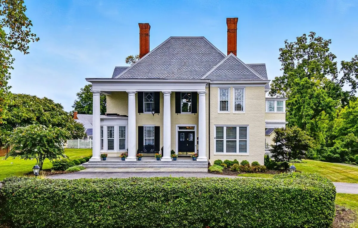 Lynchburg, VA 24503,3128 Rivermont AVE