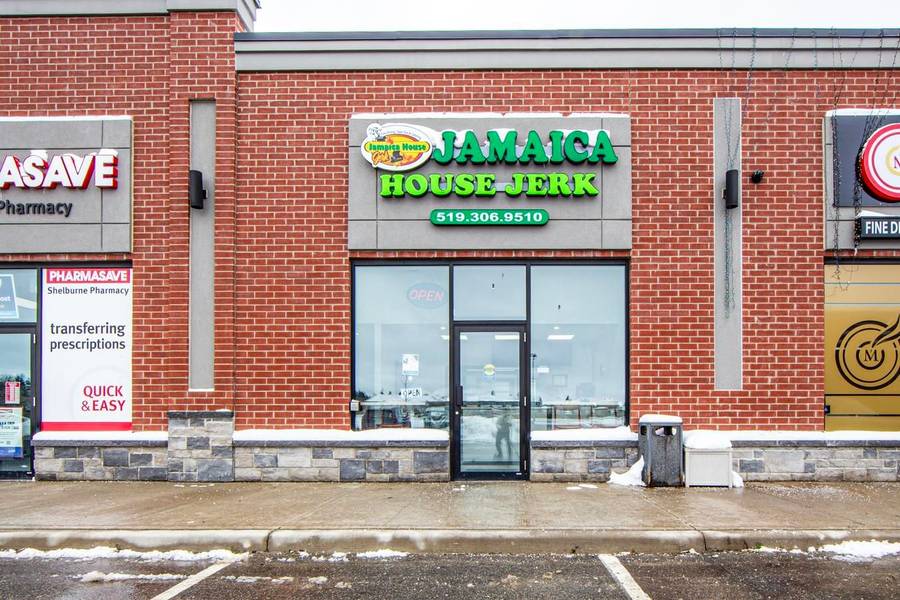 303 Col Phillips DR #104, Shelburne, ON L9V 3X7