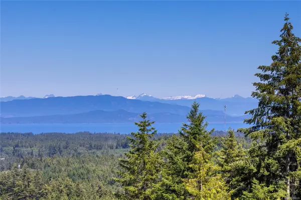 LT 3 Wesley Ridge Pl, Qualicum Beach, BC V9K 2V2