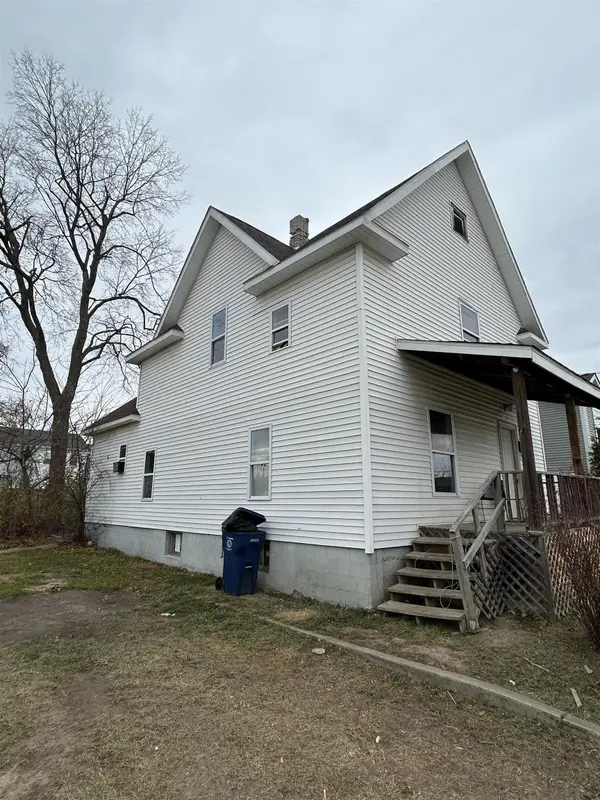 1303 Root ST, Flint, MI 48503