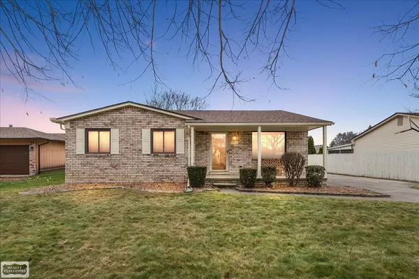 Clinton Township, MI 48038,39719 Rita DR