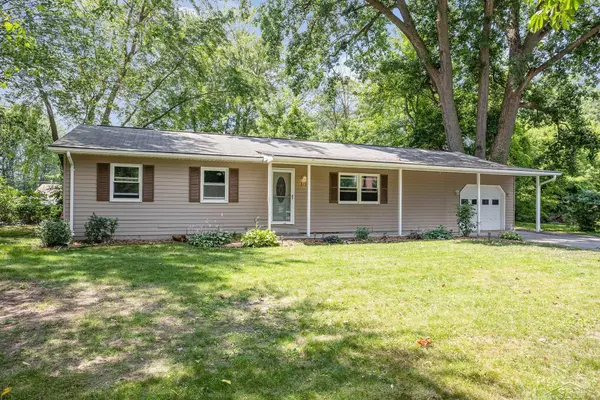 Bay City, MI 48706,870 Shady Shore RD