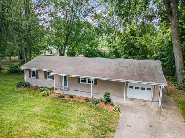 Bay City, MI 48706,870 Shady Shore RD