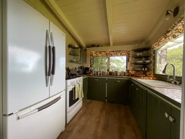 Kurtistown, HI 96760,17-3664 MAUNALANI TRACT RD