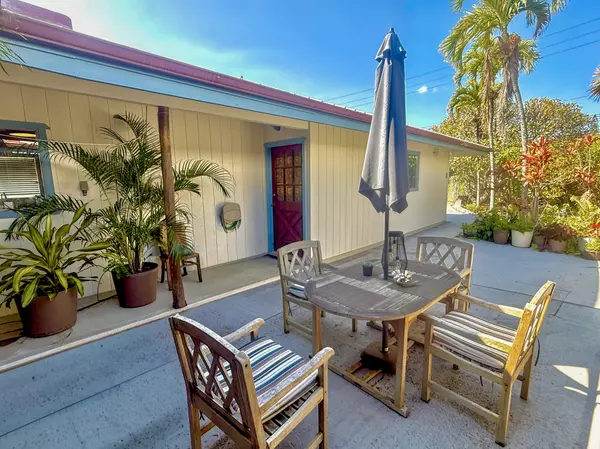 94-1726 WAKEA AVE, Naalehu, HI 96772