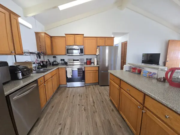 Keaau, HI 96749,15-1945 8TH AVE