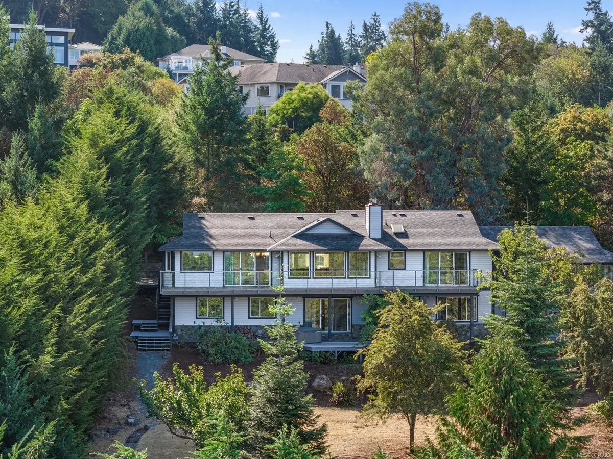 North Saanich, BC V8L 5K1,1319 Lands End Rd