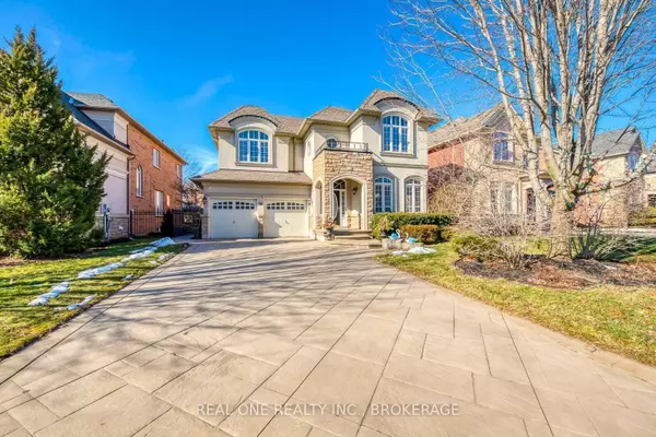 Oakville, ON L6L 6V8,96 Spring Azure CRES