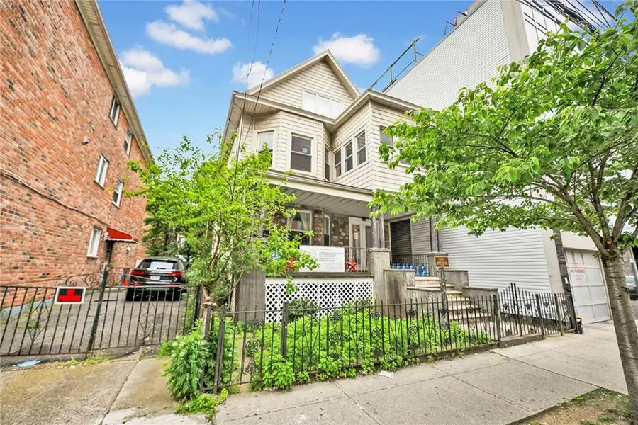 1816 Voorhies AVE, Brooklyn, NY 11235