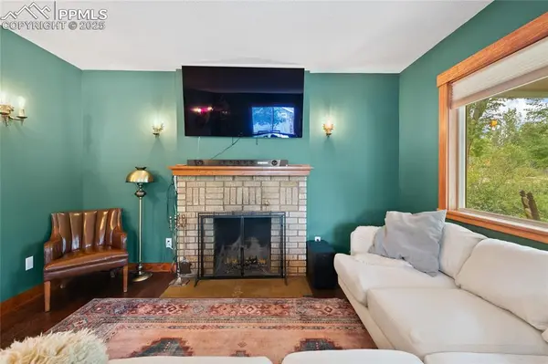 Colorado Springs, CO 80903,920 N Hancock AVE