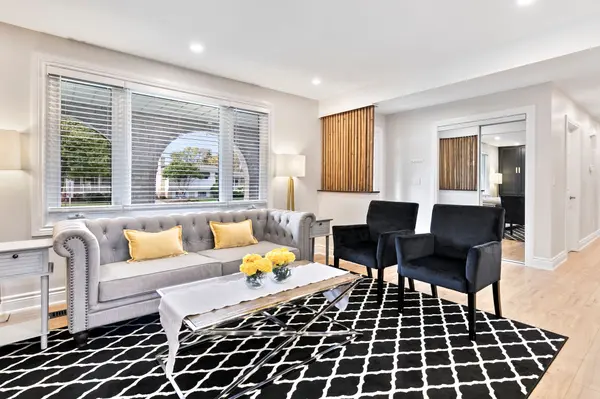 Amherstburg, ON N9V 3M3,94 States AVE