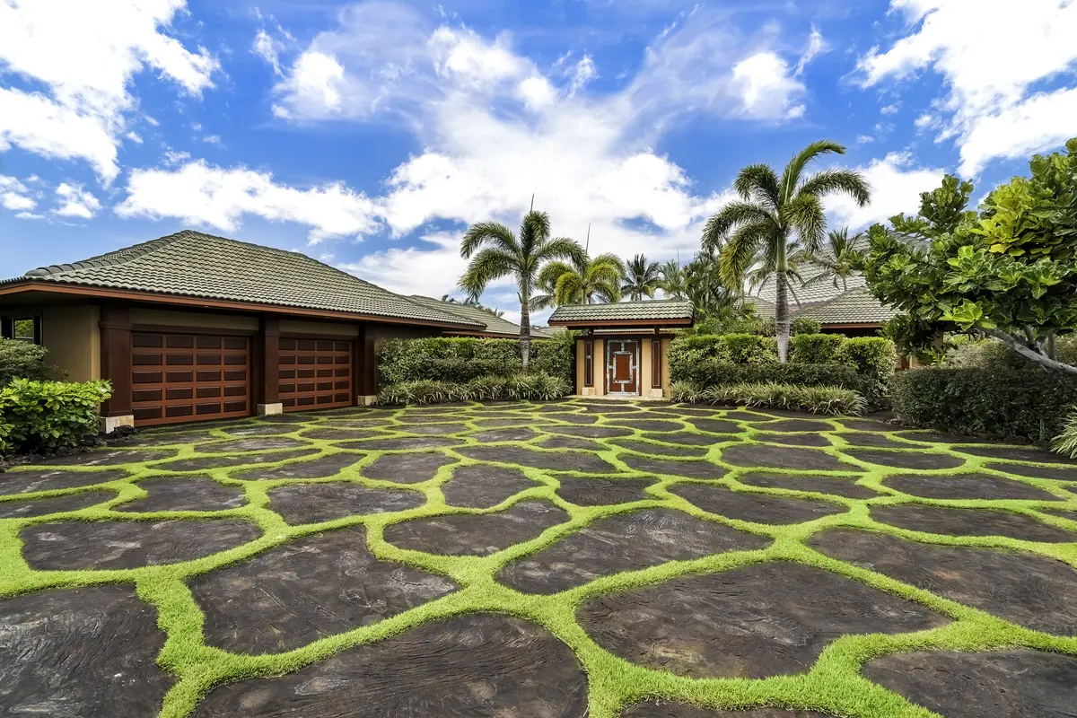 68-1083 KE KAILANI DR, Kamuela, HI 96743