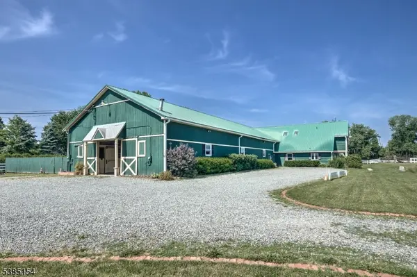 Tewksbury Twp., NJ 07830,245 Old Turnpike